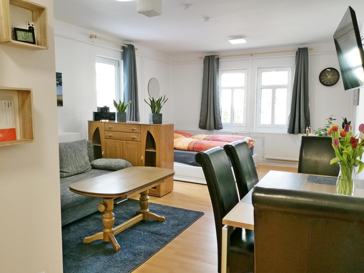 Musashi Apartment 1 Weimar  Bagian luar foto