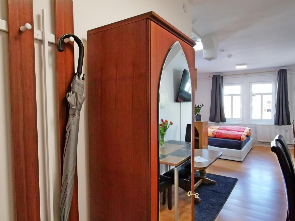 Musashi Apartment 1 Weimar  Bagian luar foto