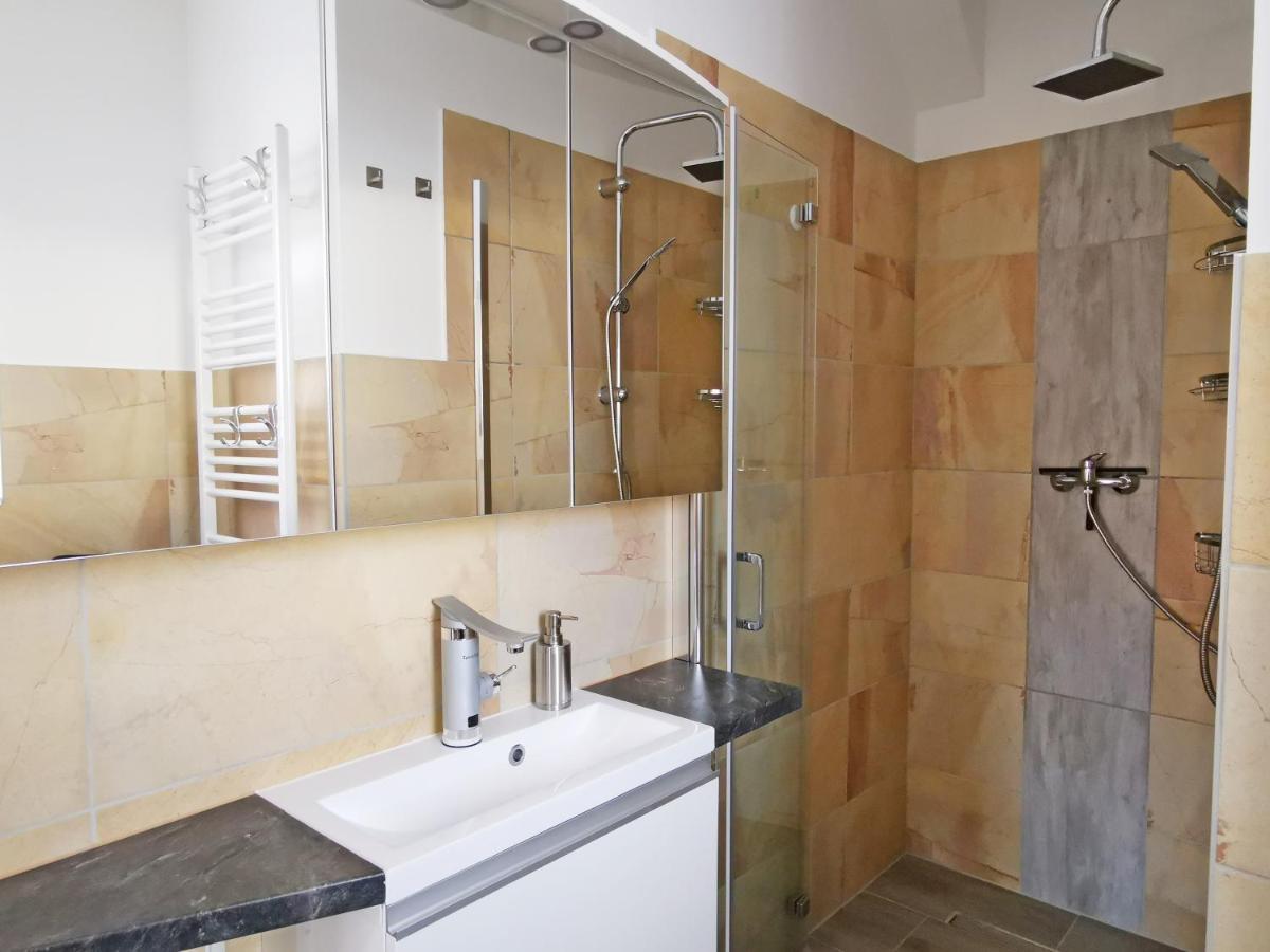 Musashi Apartment 1 Weimar  Bagian luar foto